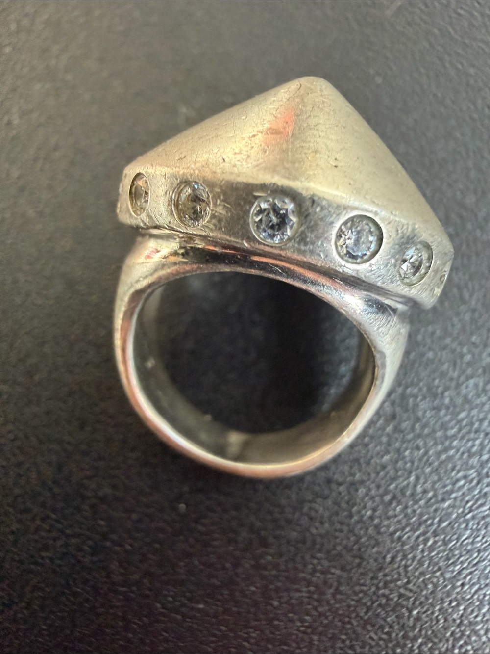 Sterling Silver Pyramid Ring with Clear Stones 18 grams sz 3.5